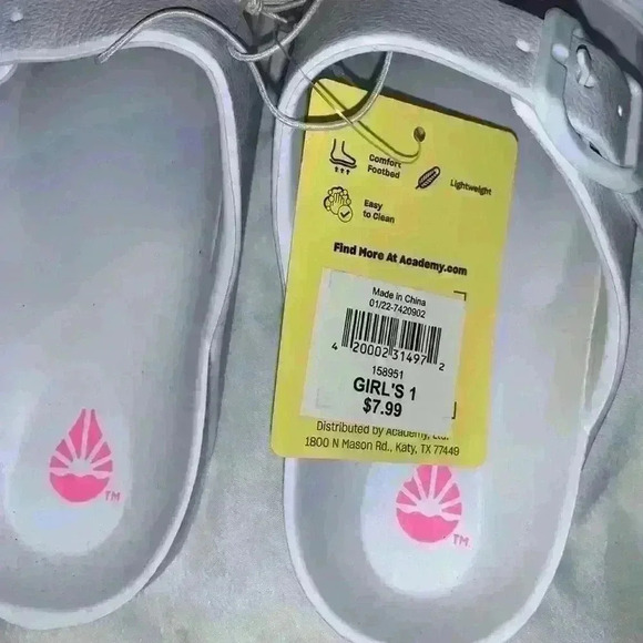 Girls slides size 1 NWT - Picture 3 of 4